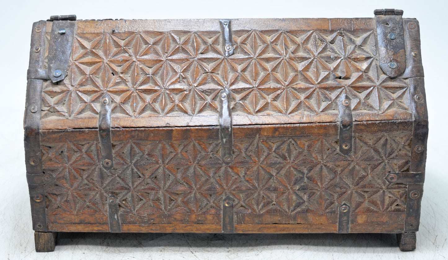 Vintage Wooden Dome Shaped Storage Box Original Old Hand Crafted Fine Carved
