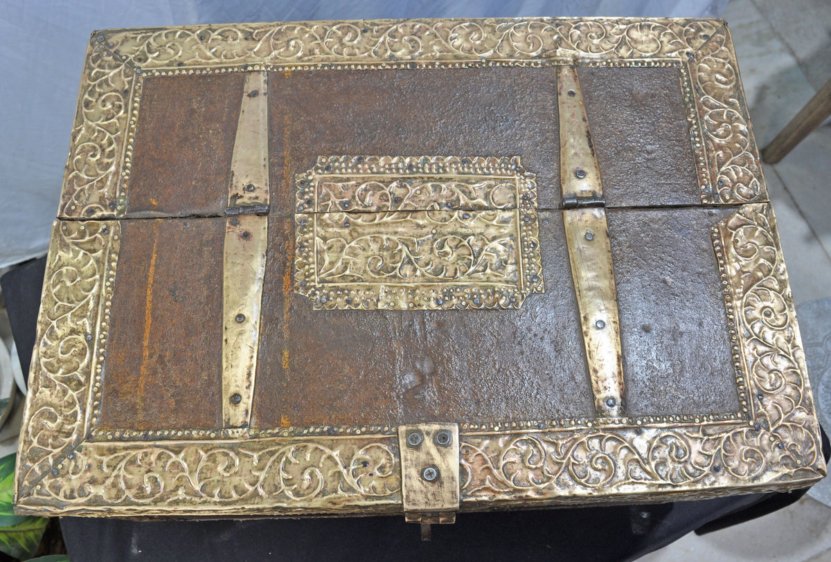Antique Wooden Large Size Storage Chest Box Original Old Fine Hand Crafted Brass Fitted