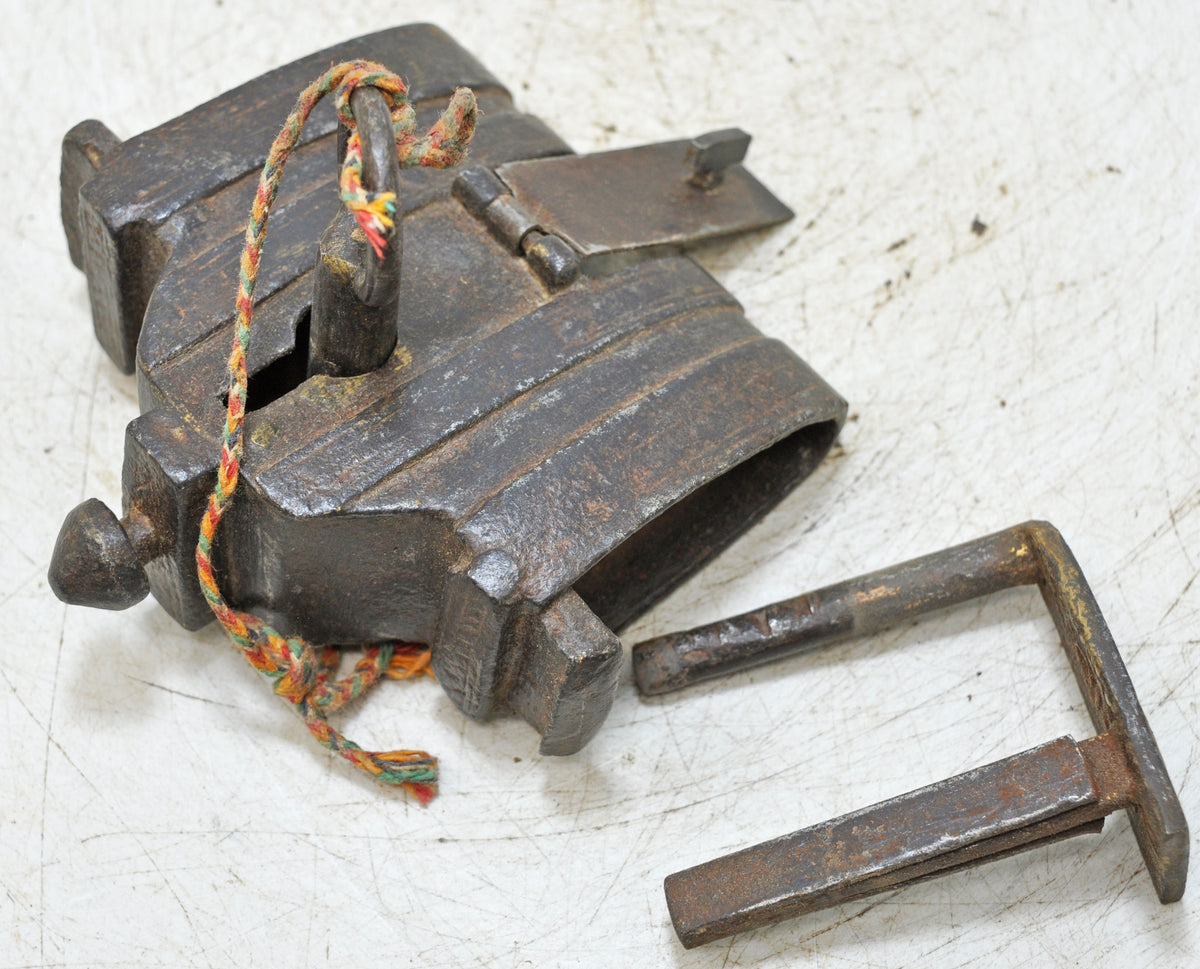 Antique Iron Large Size Pad Lock Original Old Hand Crafted Hidden Keyhole