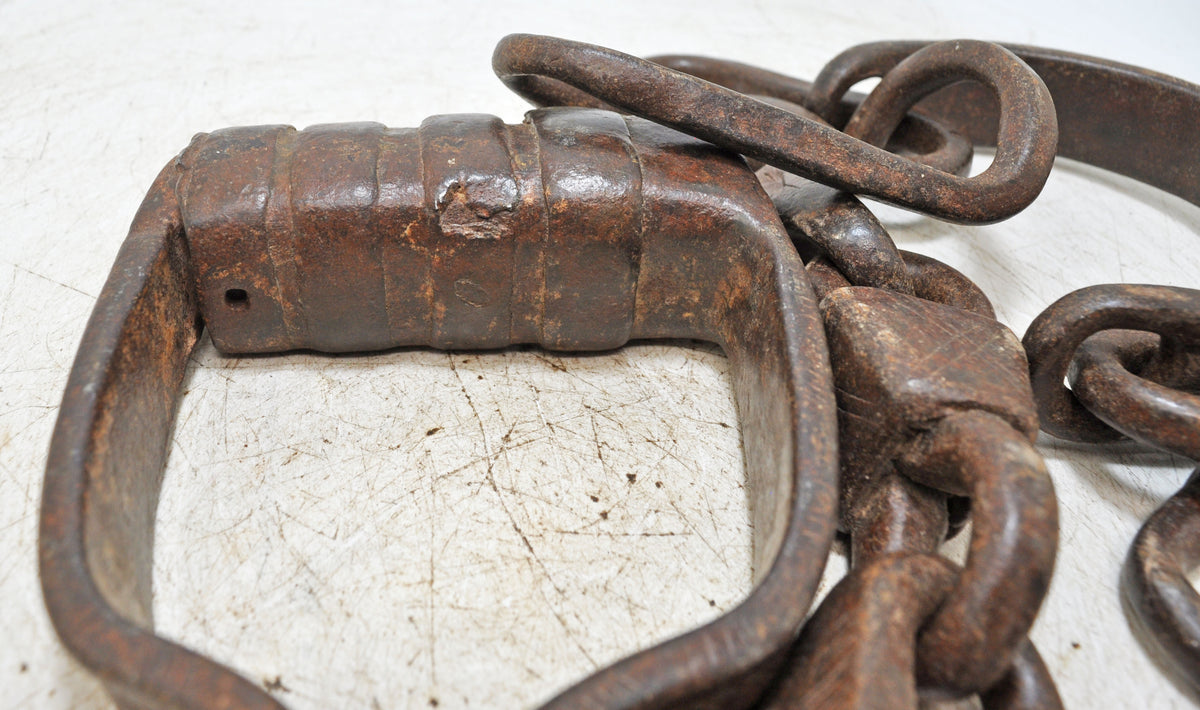 Antique Iron Large Heavy Camel Chain Lock Original Old Hand Crafted