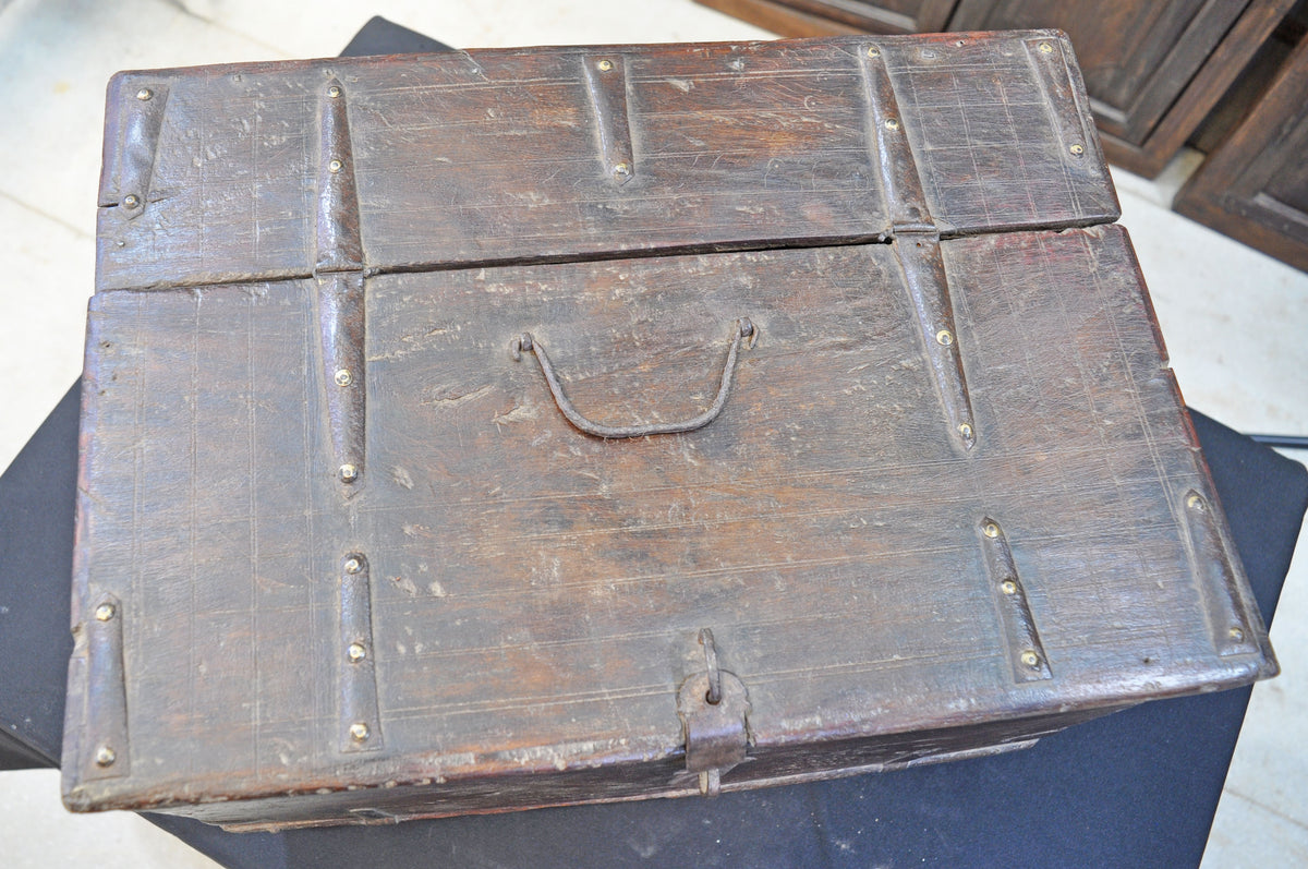 Antique Wooden Storage Chest Box Original Old Fine Hand Crafted Rustic Painted
